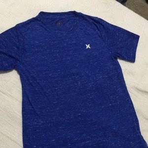 Hurley t shirt